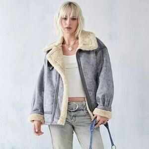NWT Urban Outfitters BDG Stevie Aviator Coat Gray Small